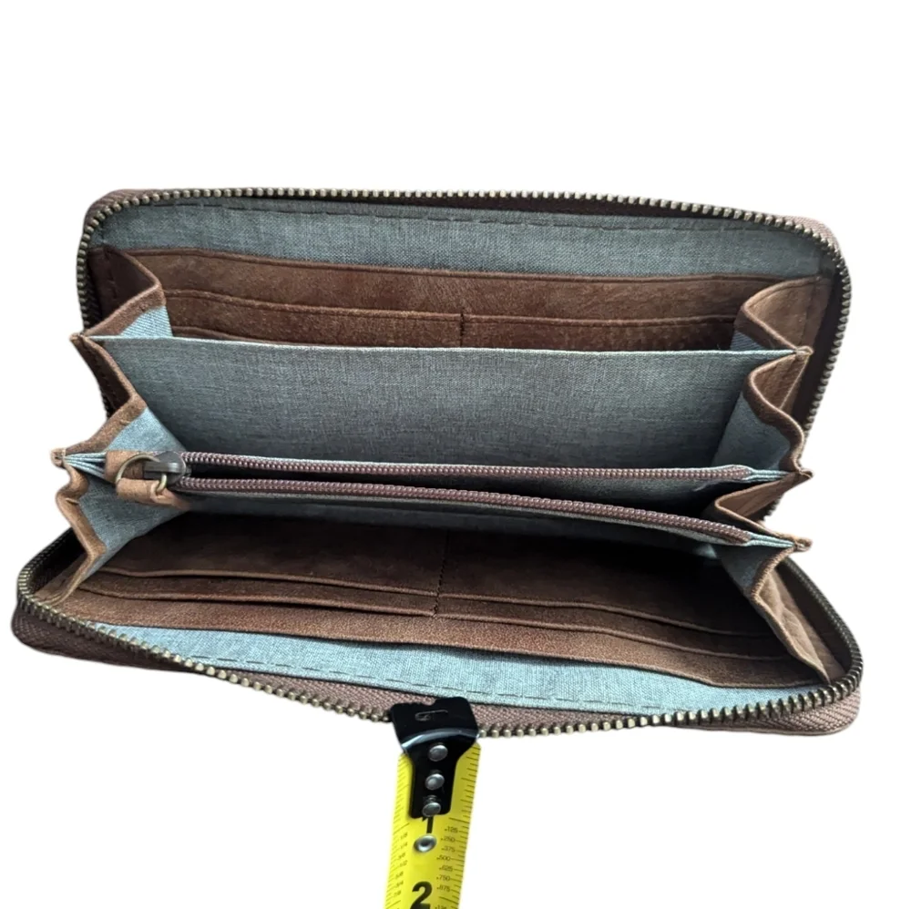 Roots Tribe Zip Around Clutch - Picture 4 of 10